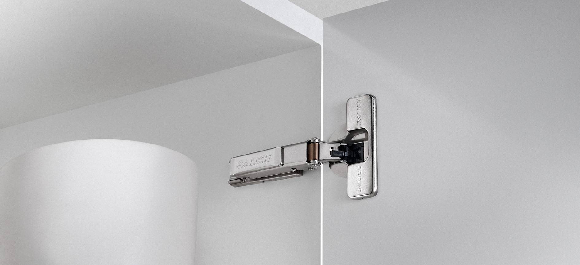 127_n_salice-hinges-soft-close-silentia-plus-HE-10